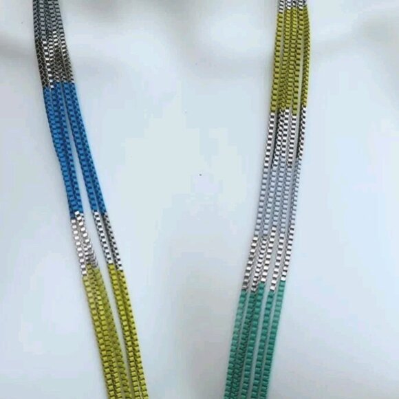 JESSICA SIMPSON Multicolor Colorblock Five Strand 27" Metal Box Chain Necklace - Picture 5 of 6